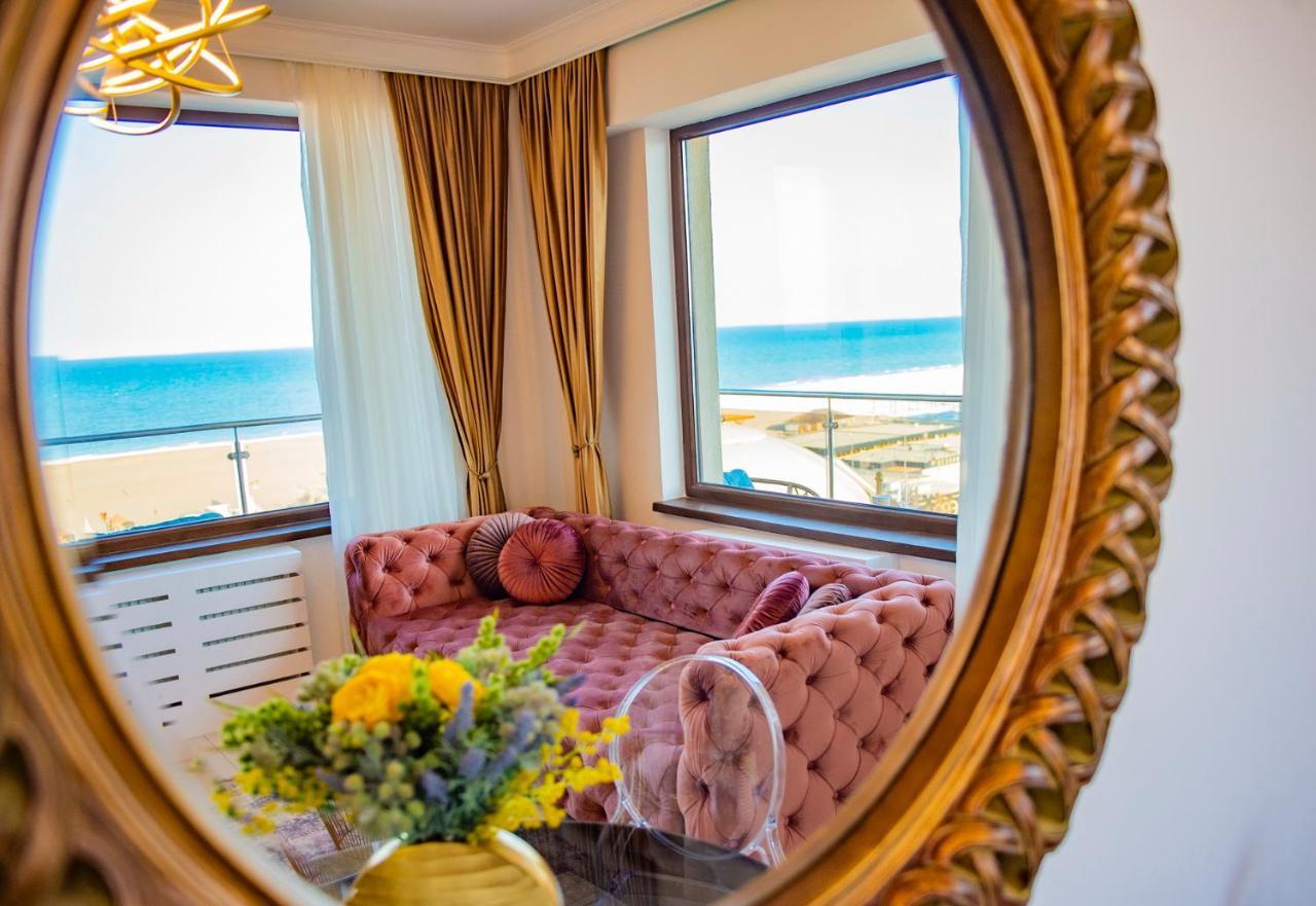 Summerland Luxury Velvet Front Sea View Apartment Mamaia Luaran gambar