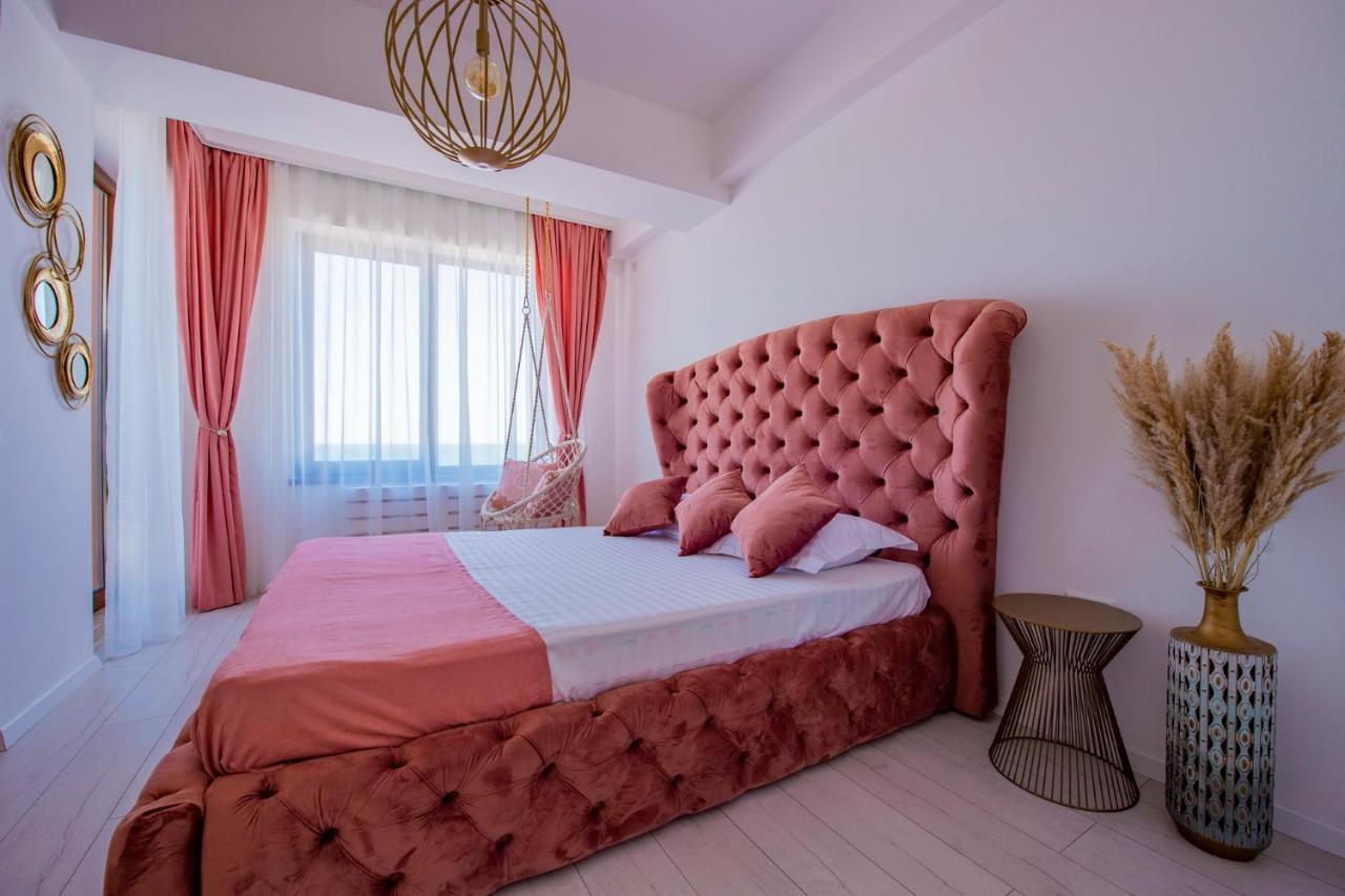 Summerland Luxury Velvet Front Sea View Apartment Mamaia Luaran gambar
