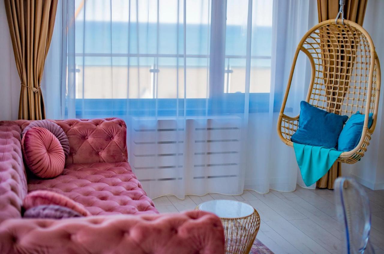 Summerland Luxury Velvet Front Sea View Apartment Mamaia Luaran gambar