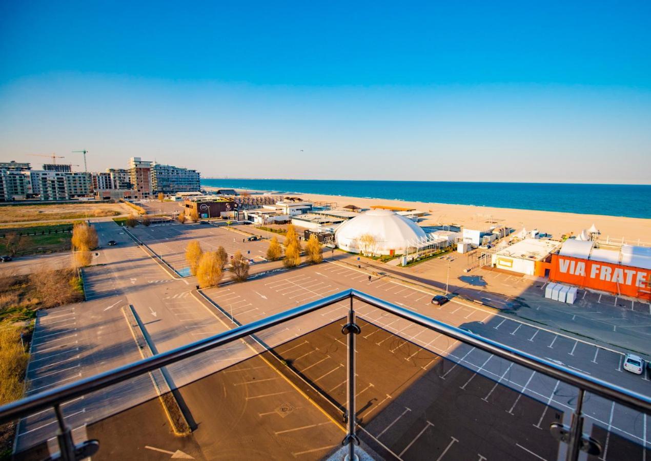 Summerland Luxury Velvet Front Sea View Apartment Mamaia Luaran gambar