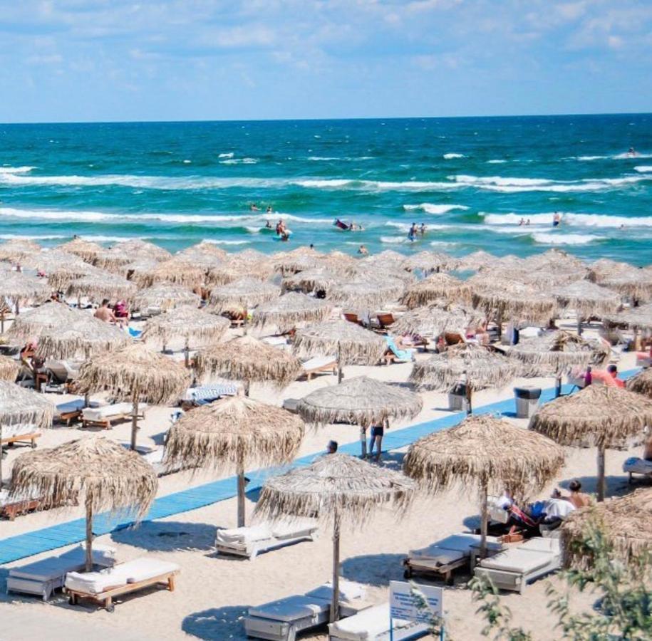 Summerland Luxury Velvet Front Sea View Apartment Mamaia Luaran gambar
