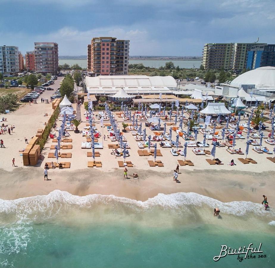 Summerland Luxury Velvet Front Sea View Apartment Mamaia Luaran gambar